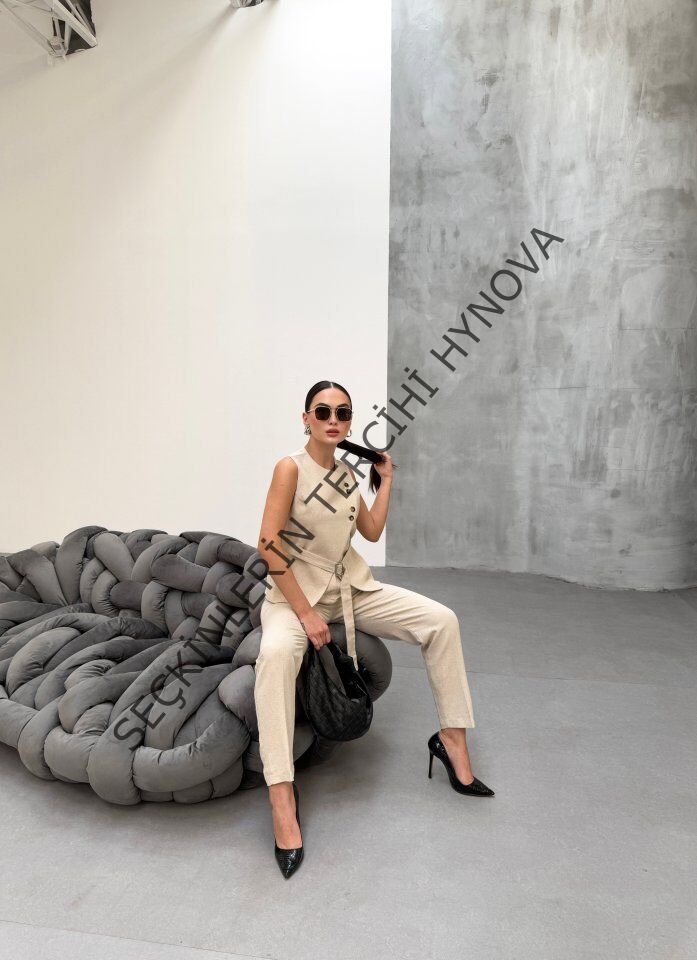 Ti̇na Asi̇metri̇k Keten Yelek Pantolon Takim