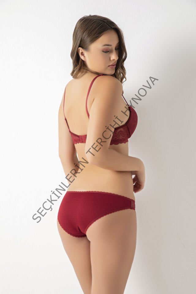 dın Bordo Straplez Push Up Dolgulu Sütyen Külot Takımı – Modern, Konforlu ve Günlük Kombinlere Uygun