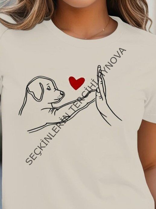 Kadın Kısa Kollu Bisiklet Yaka Köpek Baskılı Viskon Bluz