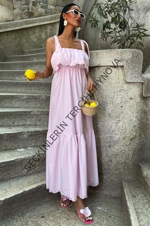 Etek Ucu Brode Nakışlı Boyundan Bağlamalı Elbise 2881