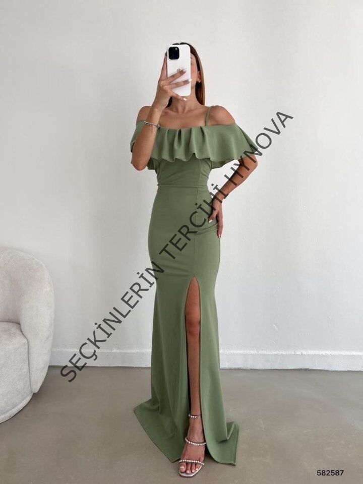 Kadın Dalgıç Krep Yırtmaç Detaylı Askılı Maxi Boy Elbise