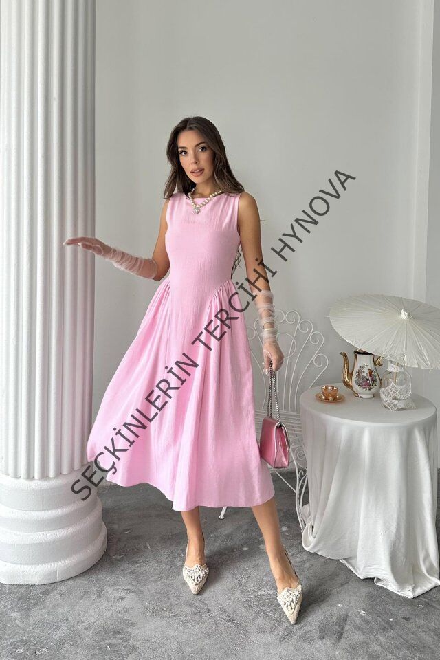 Pembe Yanları Büzgülü Midi Boy Keten Elbise