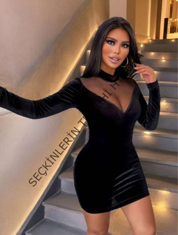 Kadın Uzun Kollu Balıkçı Yaka Tül Detaylı Mini Kadife Elbise