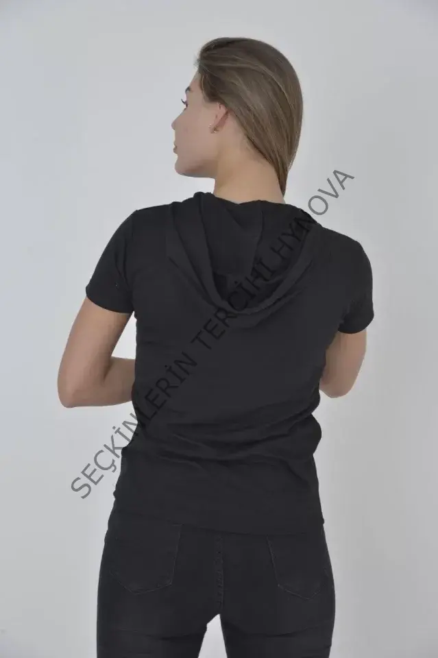 Kapşonlu Slim Fit T-shirt - Siyah