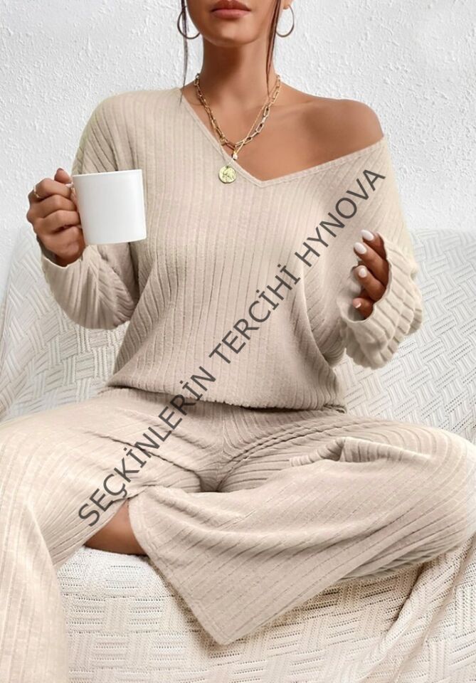 Kadın Uzun Kollu V Yakalı şardonlu Kaşkorse Bluz Ve Pantolon Ikili Takım