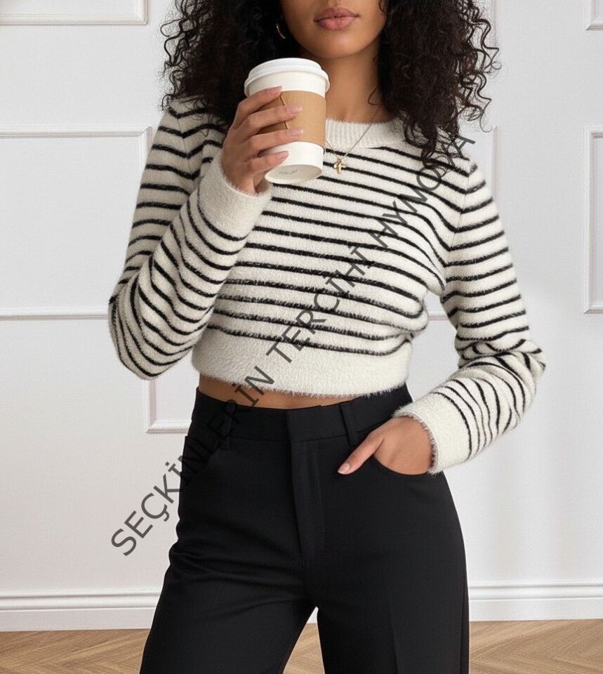 Kadın Uzun Kollu Balıkçı Yaka Crop Triko Bluz