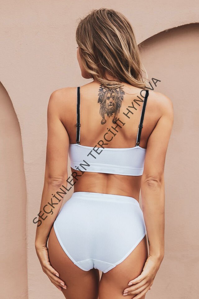 Kadın Beyaz Yüksek Bel Dolgusuz Sütyen Takımı – Modern, Konforlu ve Günlük Kombinlere Uygun