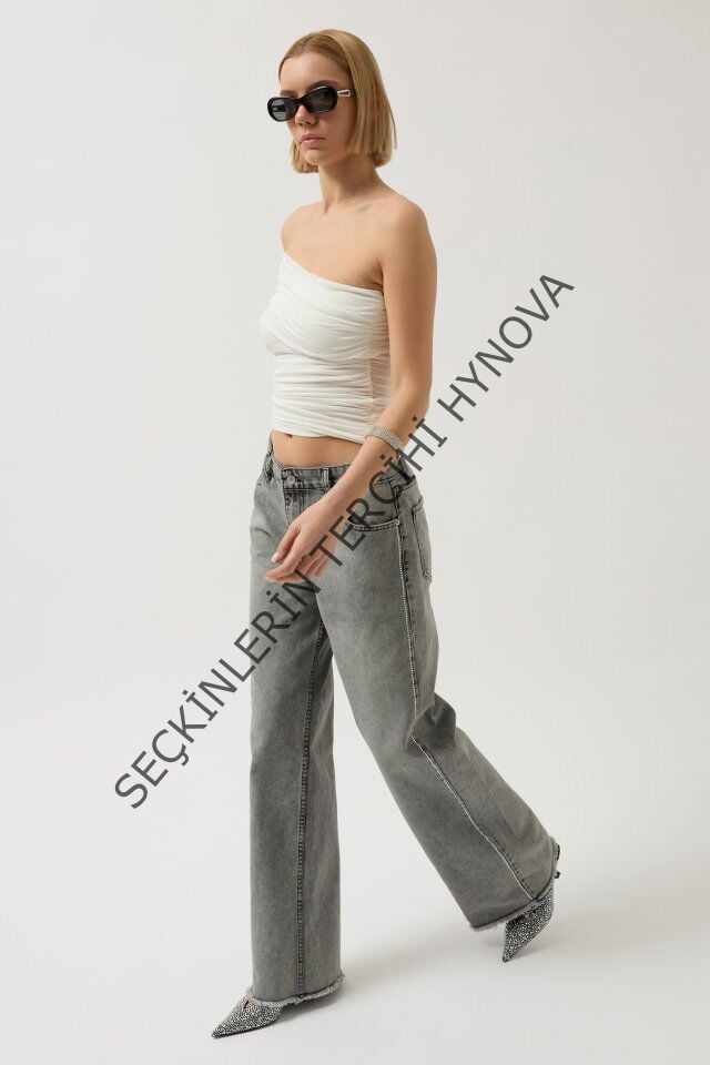 Taş Şerit Detaylı Jean