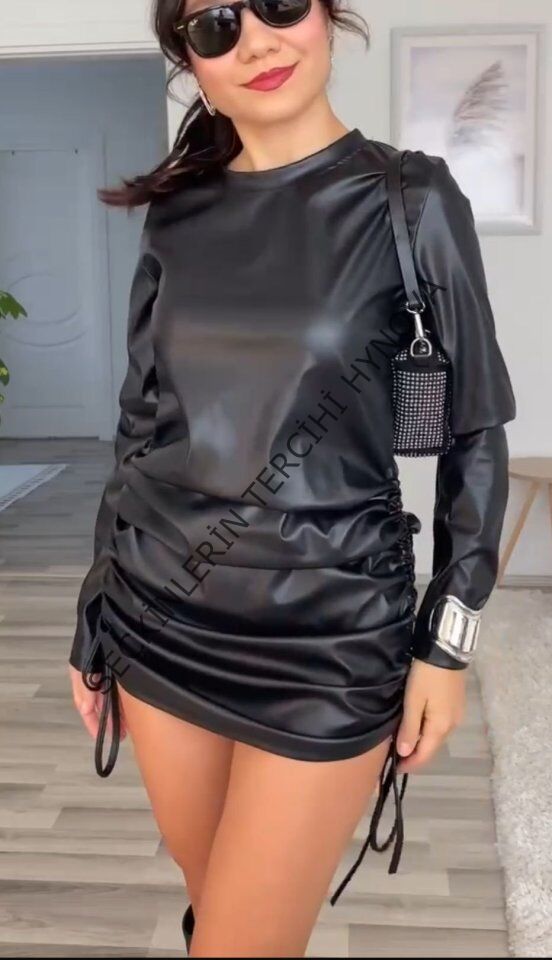 Kadın Uzun Kollu Bisiklet Yaka Yandan Büzgülü Kısa Deri Elbise