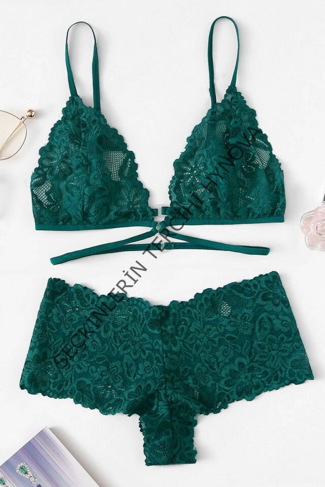 Kadın Yeşil Özel Şık Sütyen Külot Takımı – Modern, Konforlu ve Günlük Kombinlere Uygun