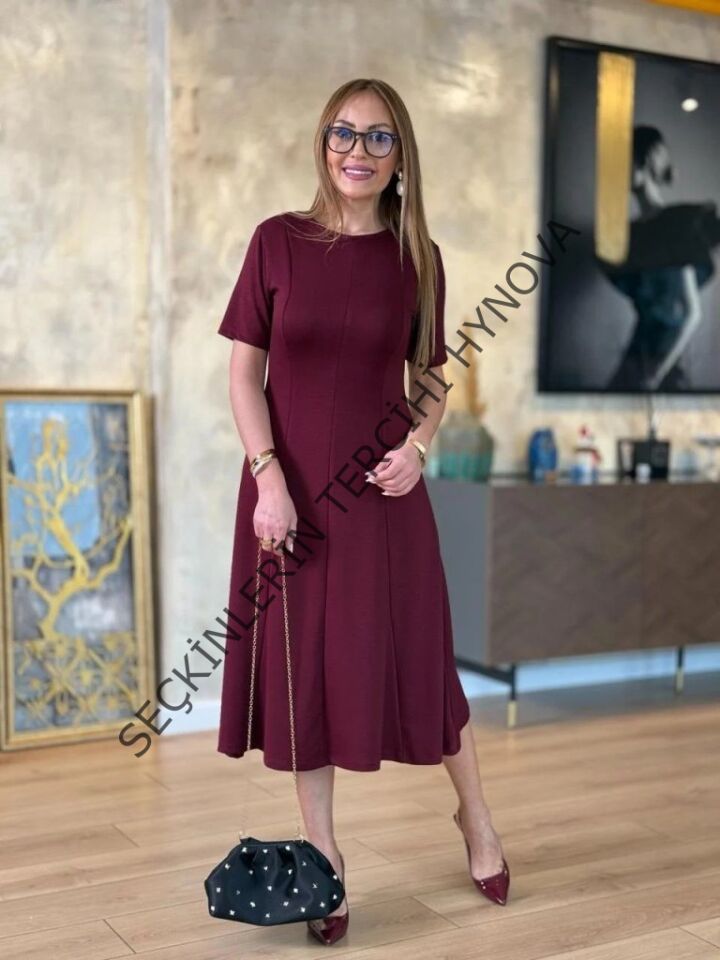 Kadın Kısa Kollu Bisiklet Yaka Midi Viskon Iki Iplik Elbise