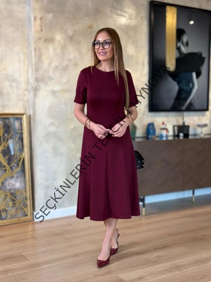 Kadın Kısa Kollu Bisiklet Yaka Midi Viskon Iki Iplik Elbise