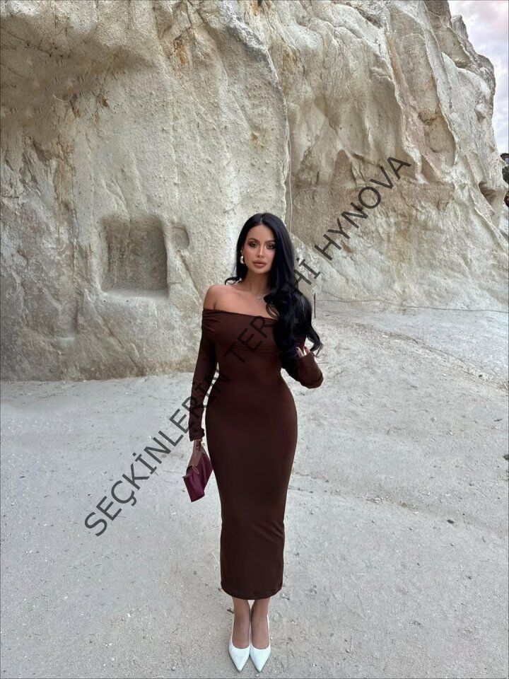 Kadın Uzun Kollu Madonna Yaka Midi Boy Elbise