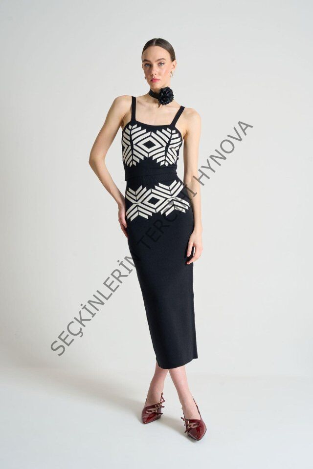 Jakarlı İnce AskılıTriko Takım - Siyah-Beyaz Kayısı