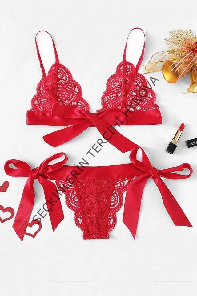 Kadın Kırmızı Kurdelalı Ve Dantelli Sütyen Külot Takımı – Modern, Konforlu ve Günlük Kombinlere Uygun