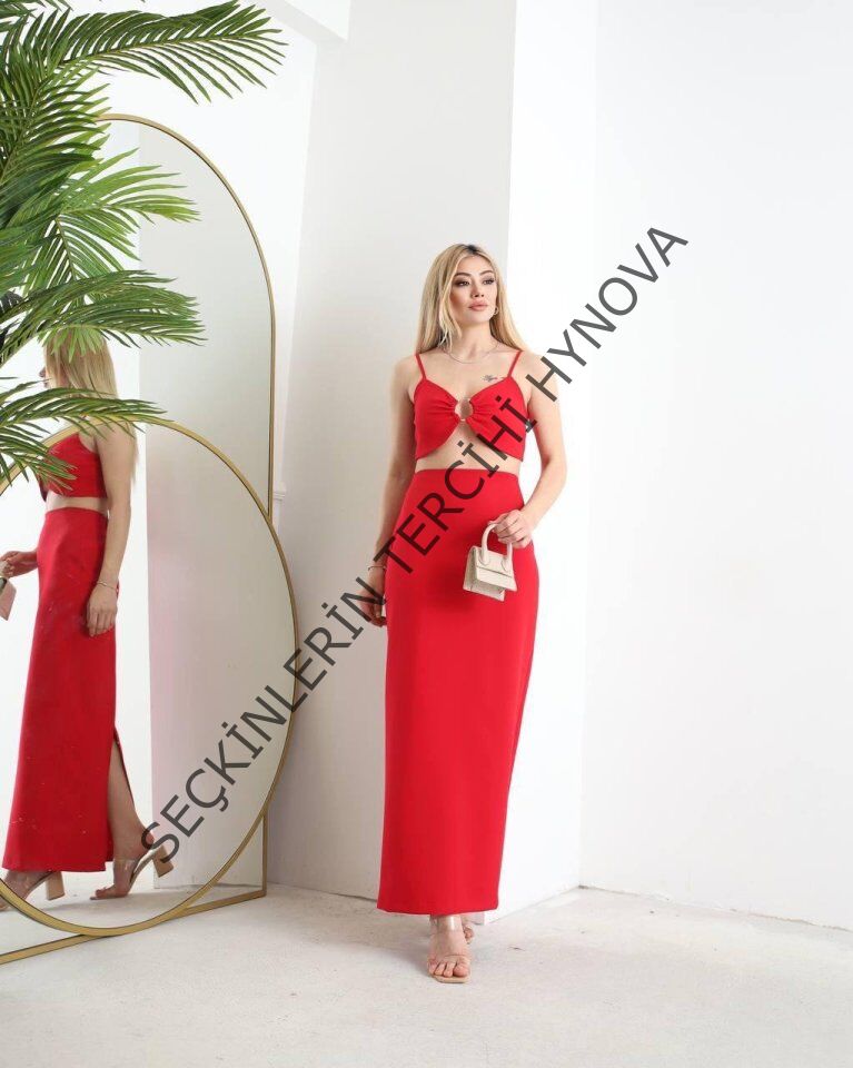 Kadın Atlas Kumaş Yırtmaçlı Etek Ve Tokalı Büstiyer Fırsat Ürün İkili Takım