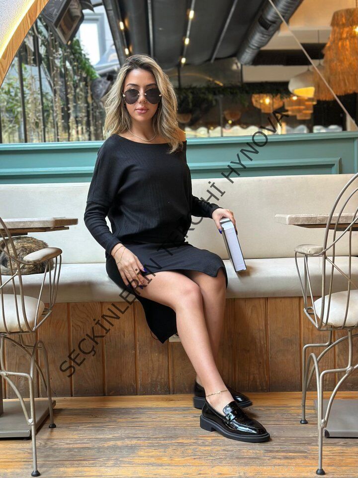 Kadın Uzun Kollu Düşük Omuz Yırtmaç Detay Kaşkorse Etek Bluz Ikili Takım