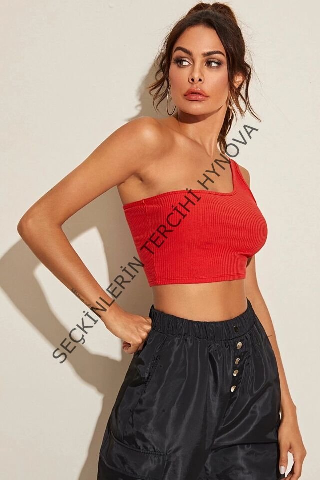 Kadın Kırmızı Tek Omuz Crop Büstiyer – Modern ve Şık Tasarım