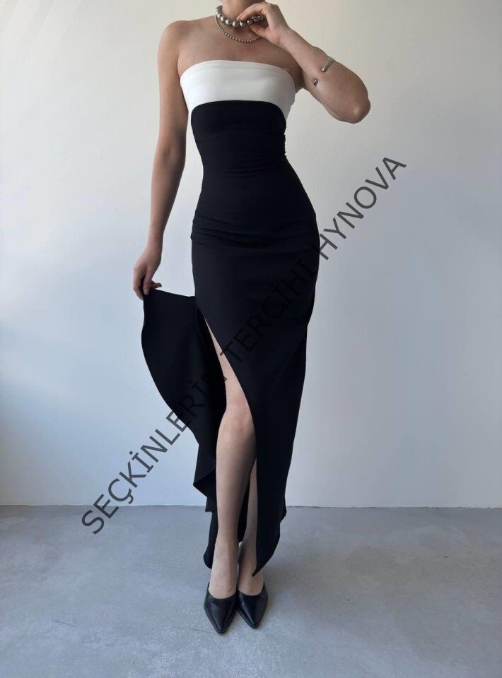 Terk Yırtmaç Detaylı Elbise