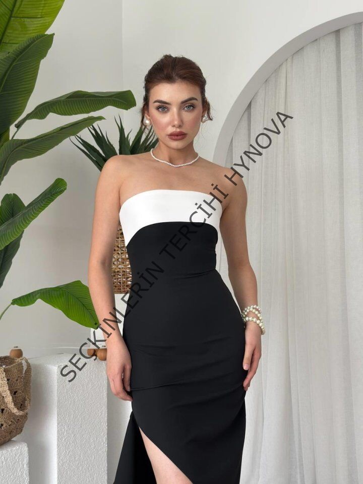 Terk Yırtmaç Detaylı Elbise