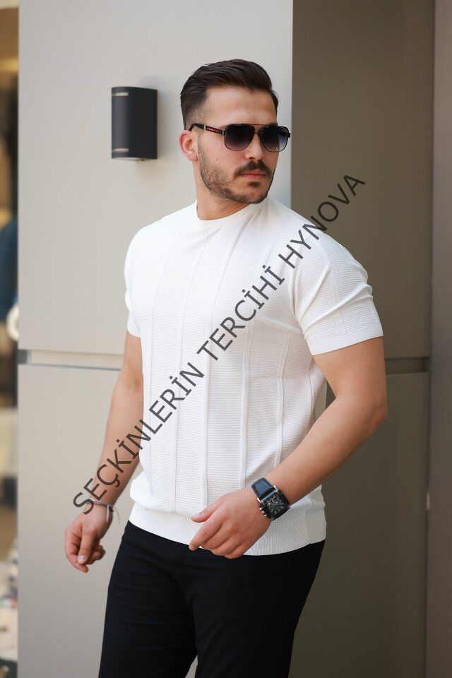 Erkek Desenli çizgi Kabartmalı Kısa Kollu Tişört