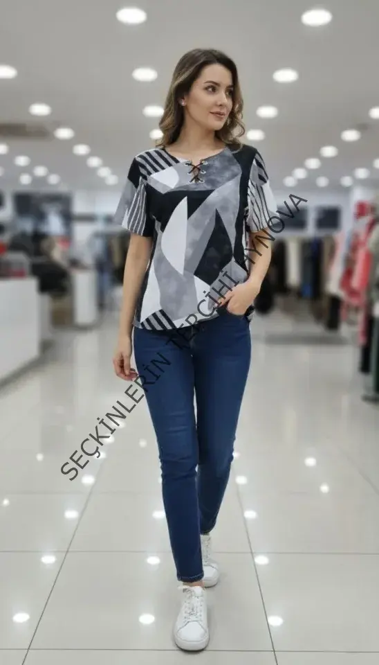 Desenli Püsküllü Viskon Bluz Bebe Yaka Kısa Kollu Big Size Rahat Kesim - Desenli