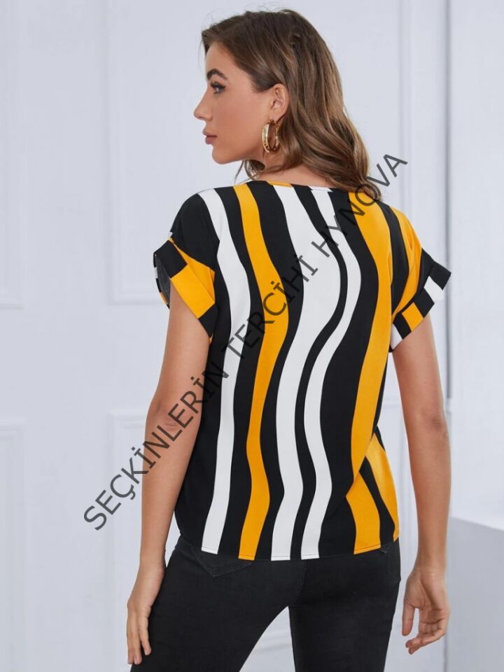 Kadın Kısa Yarasa Kol Bisiklet Yaka Süprem Bluz
