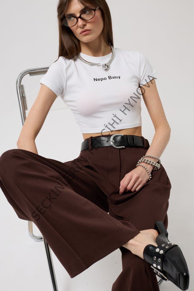 Nepo Baskılı Crop T-Shirt