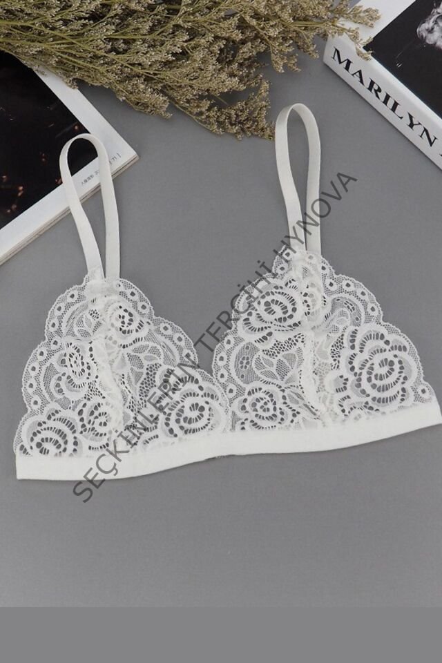 Kadın Siyah ve Beyaz Dantelli Dolgusuz Sütyen – Modern ve Şık Tasarım