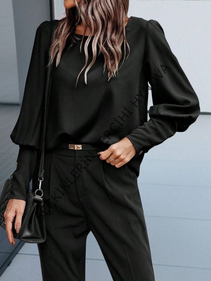 Kadın Uzun Kollu Yuvarlak Yakalı Düğmeli Ithal Krep Bluz