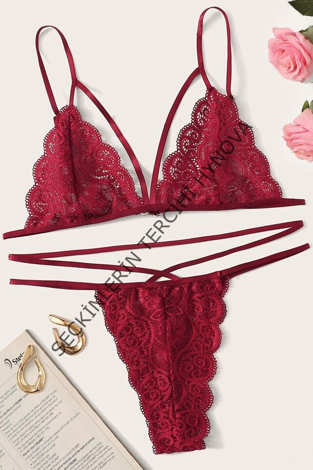 Kadın Bordo Dantel Sütyen Külot Takımı – Modern, Konforlu ve Günlük Kombinlere Uygun