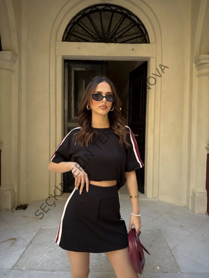 Osy Modal Yumuşak Dokulu Kumaş Parçalı Bisiklet Yaka T-shirt Mini Şortlu Etek İkili Takım - Siyah