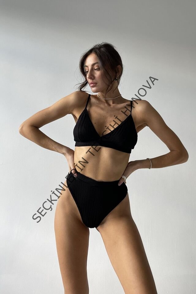 Kadın Siyah Yüksek Bel Dolgusuz Slip Takım – Modern, Konforlu ve Günlük Kombinlere Uygun