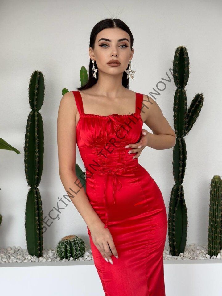 PAG İP ASKILI ELBİSE