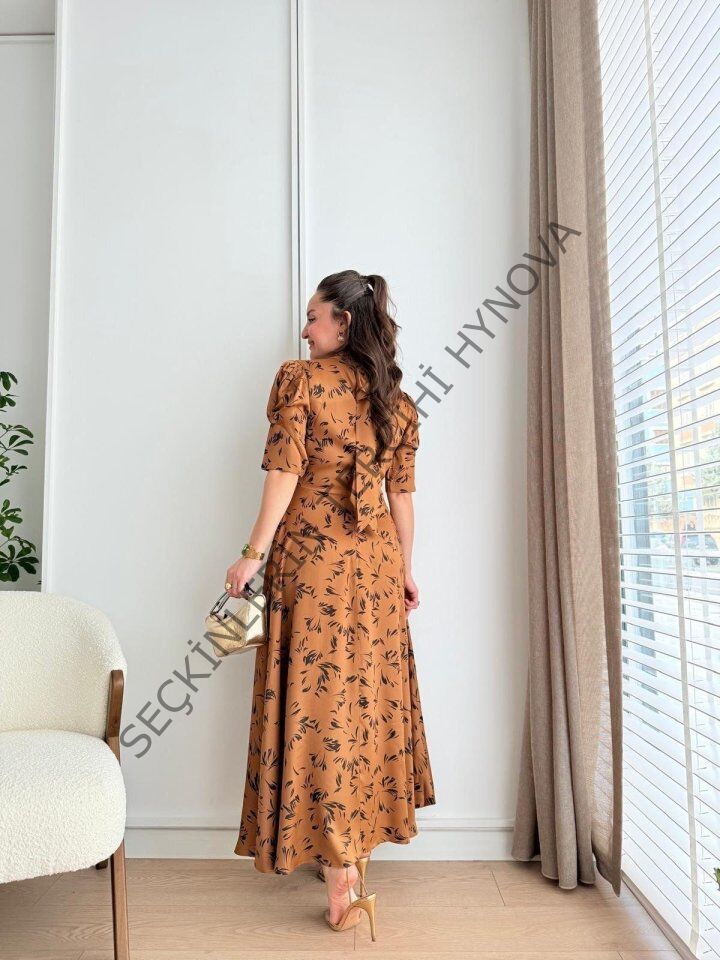 Moccah Yakası Bağlama Detaylı Elbise