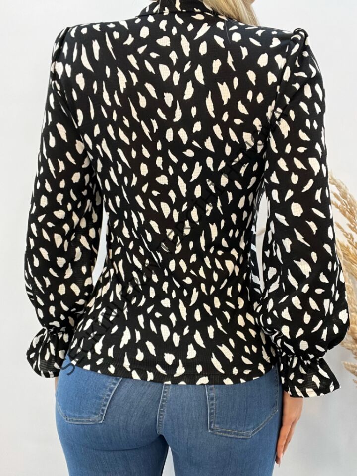 Kadın Uzun Kollu Baskılı Hakim Yaka Helen Kumaş Bluz