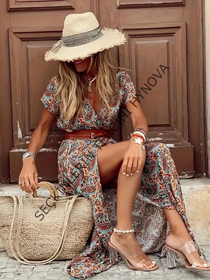 Kadın Kısa Kollu V Yaka Etnik Desenli Yırtmaç Detay Süprem Elbise (kemersiz)