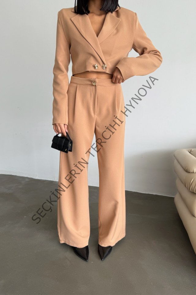 CROP CEKET - PANTOLON TAKIM GOLD DÜĞME DETAYLI - Kahverengi