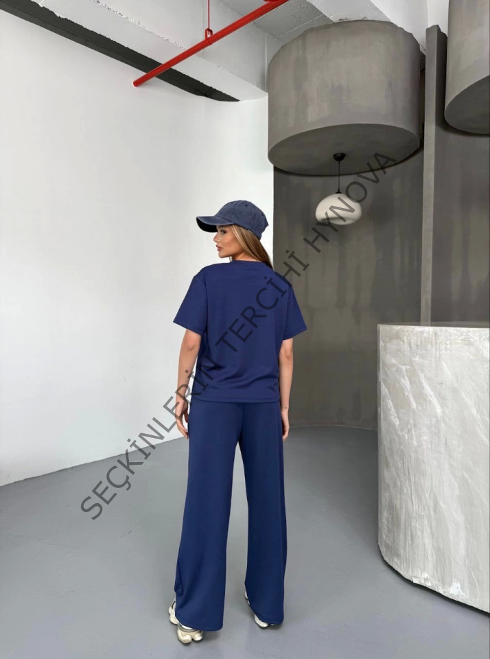 Osy Modal Yumuşak Dokulu Kumaş Kısa Kollu Bluz Rahat Pantalon Ikili Takım- Lacivert