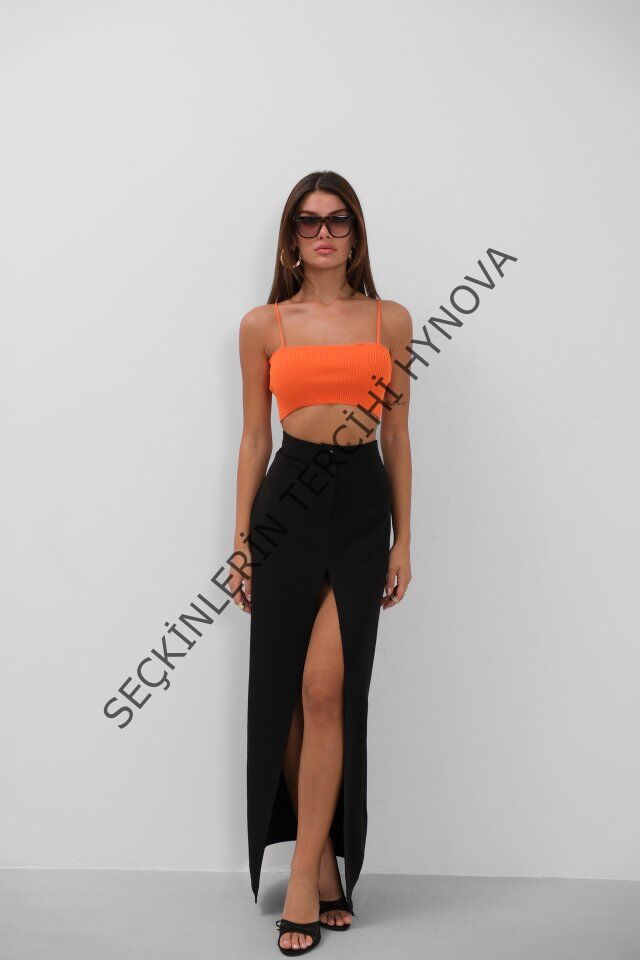 İnce Askılı Crop Top