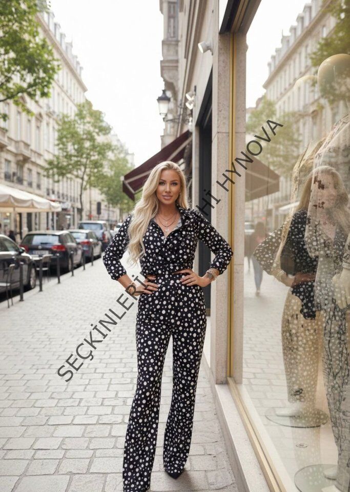 Kadın Puantiye Detay Kadife Kumaş Hırka Pantolon Ikili Takım