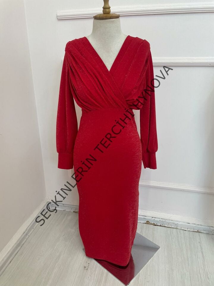 Kadın Uzun Kollu Kruvaze Yaka Büzgü Ve Balon Kol Detay Simli Krep Kumaş Maxi Boy Elbise