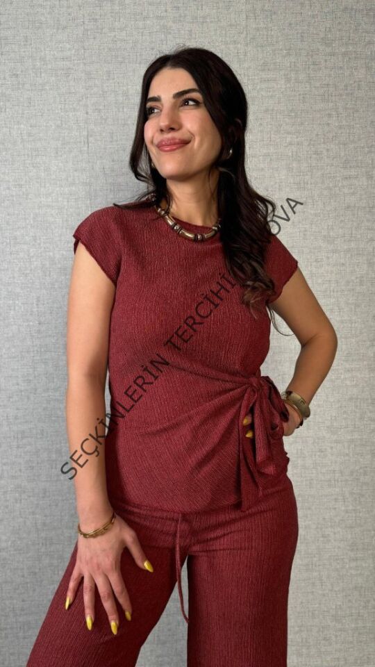 Kadın Kısa Kollu Bisiklet Yaka Yandan Bağlamalı Bürümcük Bluz Ve Pantolon Ikili Takım