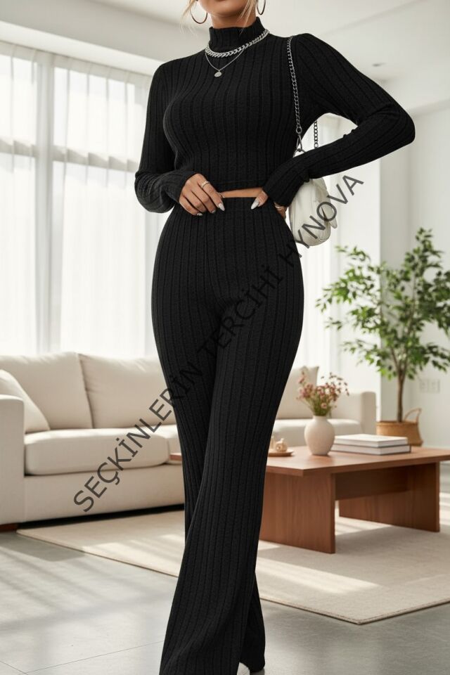 Kadın Siyah Boğazlı Crop Top ve Yüksek Bel Eşofman Takımı Spor Şık Kombin