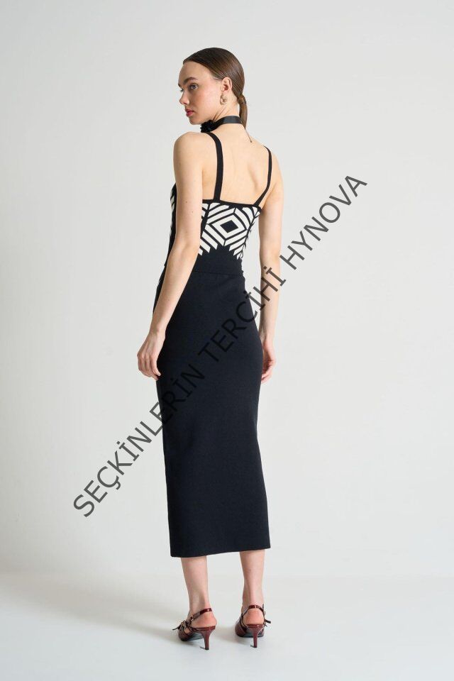 Jakarlı İnce AskılıTriko Takım - Siyah-Beyaz Kayısı