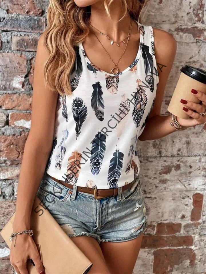 Kadın Sıfır Kollu V Yakalı Yaprak Desenli Süprem Bluz