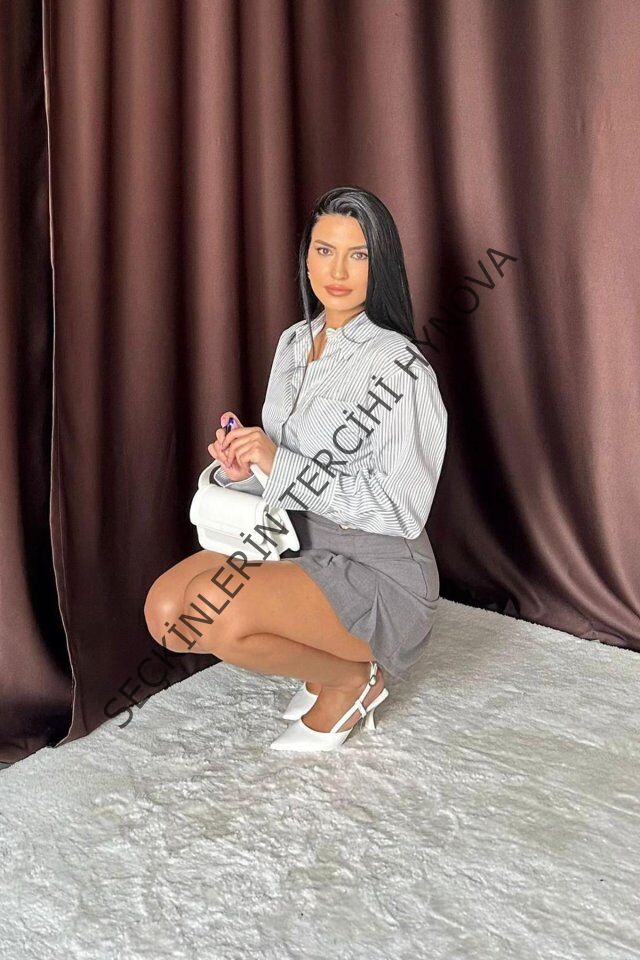 Füme Düğme Detaylı Pileli Etek