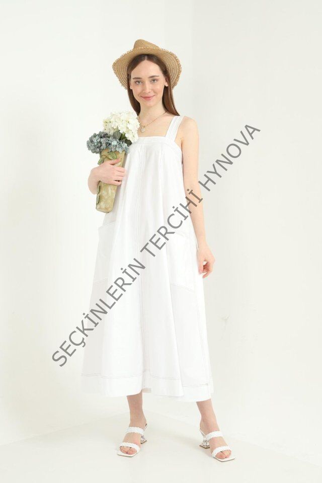 Beyaz Askılı Cepli Elbise