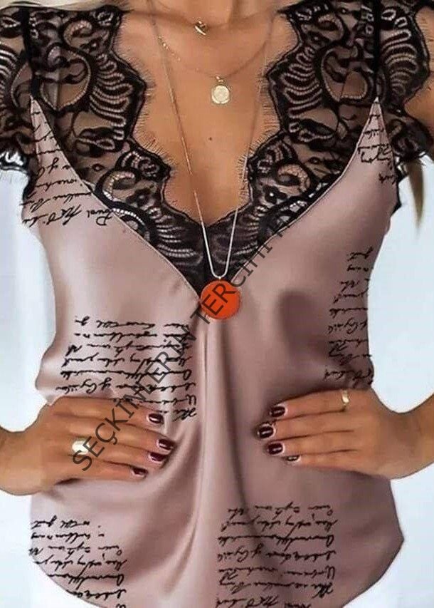 Kadın Mektup Desenli Dantel Detaylı Mikro Kumaş Bluz