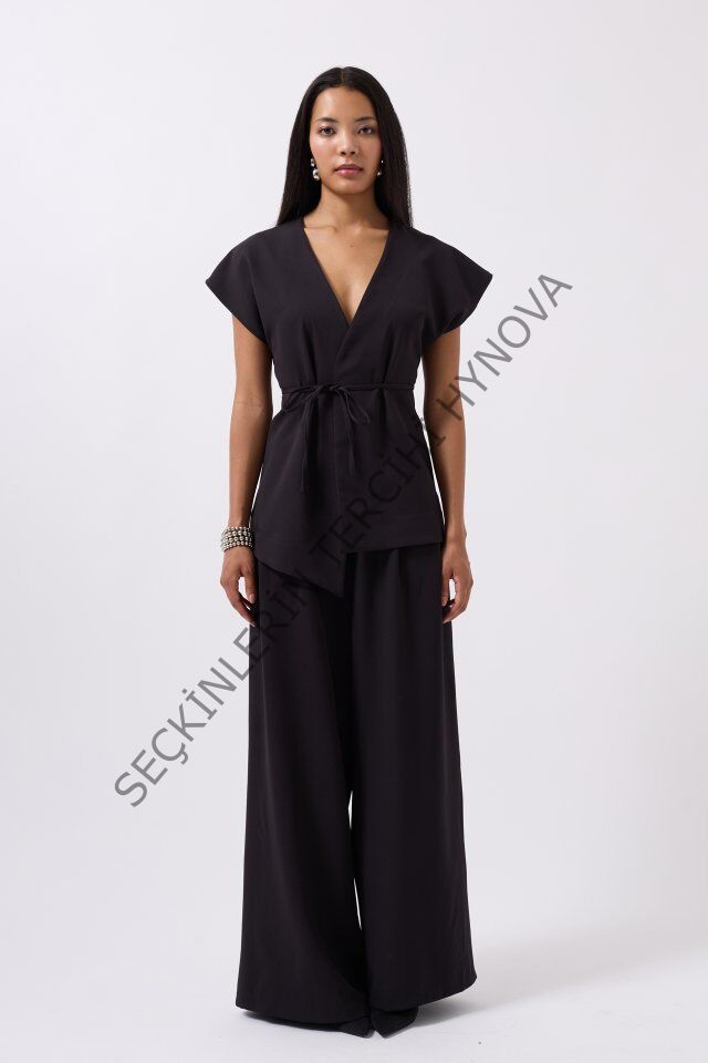 Bağcık Detay Yelek